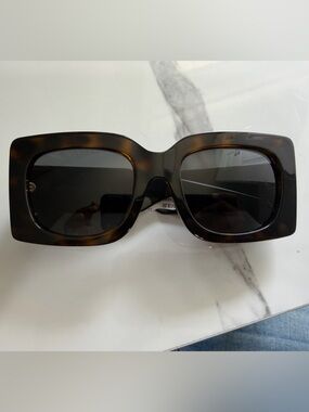 Oversized Square Tortoiseshell Sunglasses - Brown Versace women